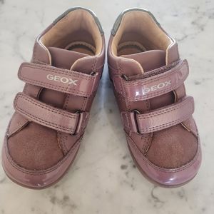 GUC Geox toddler girl velcro booties